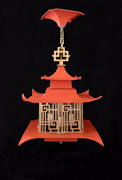 R142.0005 Pagoda Lantern